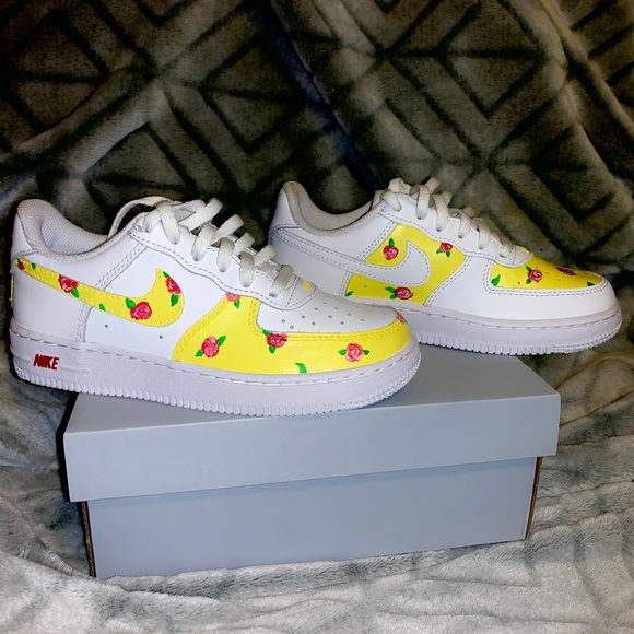 YELLOW ROSE AIRFORCE 1 CUSTOMS 🌹 - Picture 2 of 3